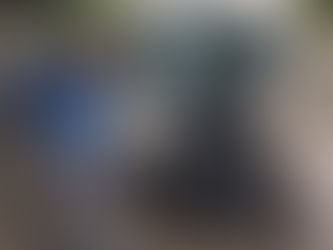 #Medellín | Delincuentes en motocicleta roban a ciudadana y chocan con furgón en huida cerca al Parque de los Deseos