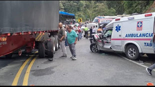 #Barbosa -SINIESTRO VIAL CON 02 LESIONADOS