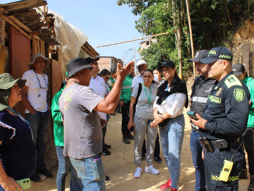 El Distrito suspendió obras ilegales por afectaciones ambientales y urbanísticas en el cerro Loma Hermosa, en San Cristóbal