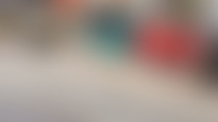 ¡Alarma en #Aranjuez! Terrenos que son propiedad de la Alcaldía de #Medellín se convirtieron en un basurero ilegal y punto de consumo de drogas.