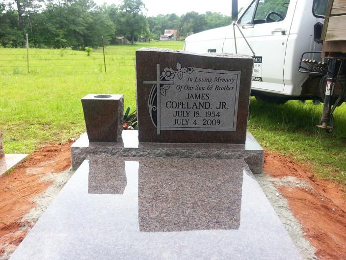 HALF WING MONUMENT / VASE & LEDGER COMBO