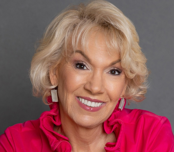 Writer: Pauline T.