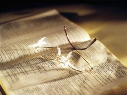 A FEW THOUGHTS ON CHURCH ORGANIZATION