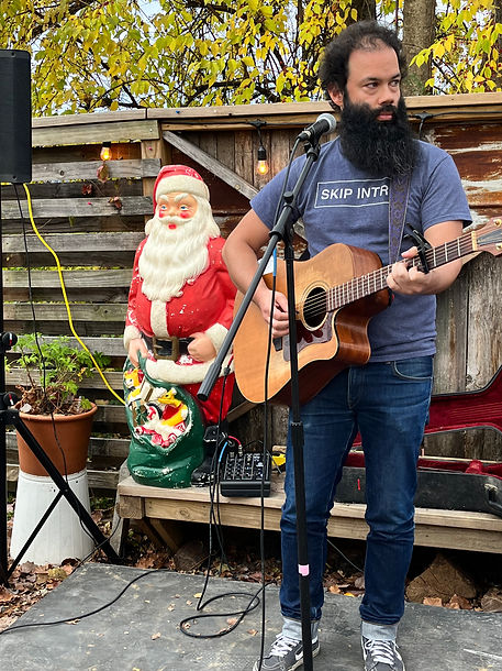 The No Good Deeds at MainX24, Exile off Main St