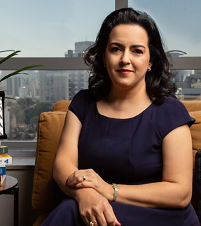 DRA.FERNANDA LAS CASAS_JORNADA DA ROTA 25 HORAS_CARREIRA E SUAS VOZES.png