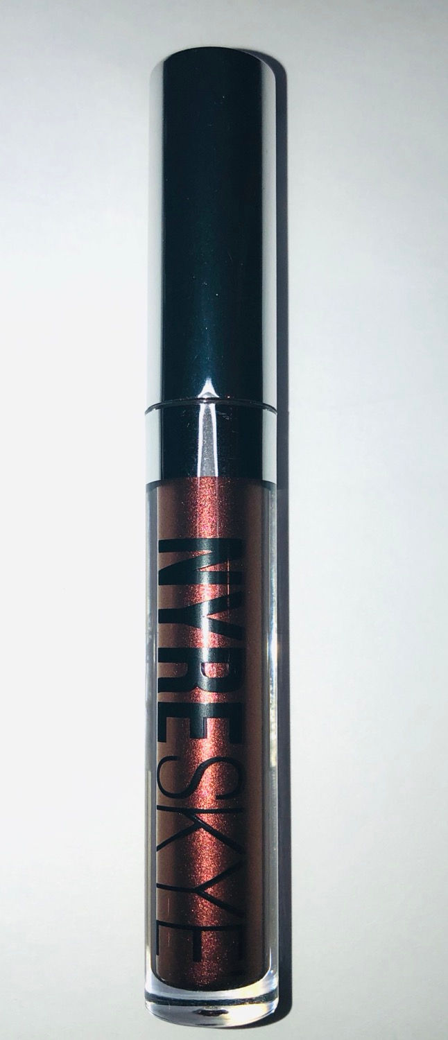 Thumbnail: Matte waterproof lipstick 