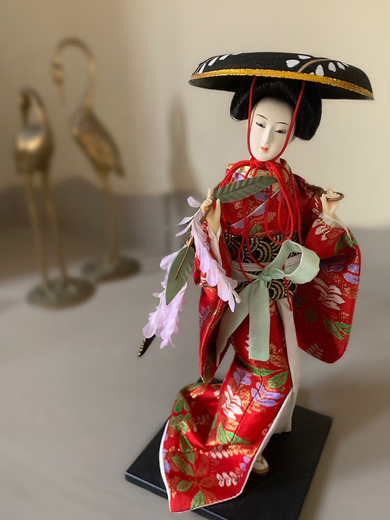 Wisteria Girl | Nihon Ningyo Doll | Arashi House