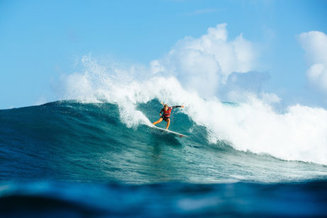 Pumping Waves Welcome Opening Rounds of Competition at Hurley Pro Sunset Beach