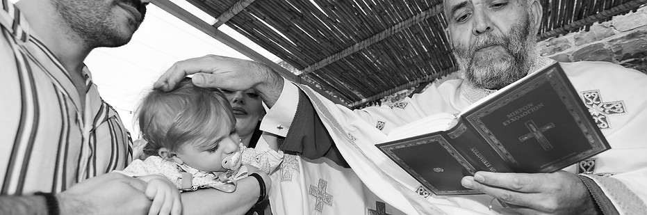 Antonis Karakonstantakis photographer in crete Photoshoot in Crete greece