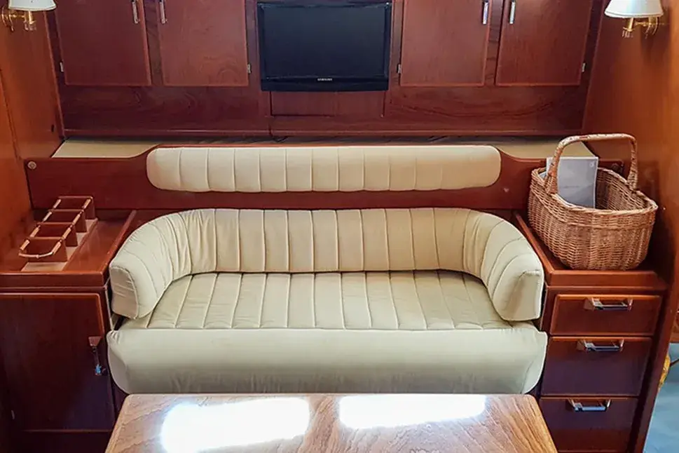 サムネイル： 1999 Amel Super Maramu 2000 | 54ft Papeete, French Polynesia
