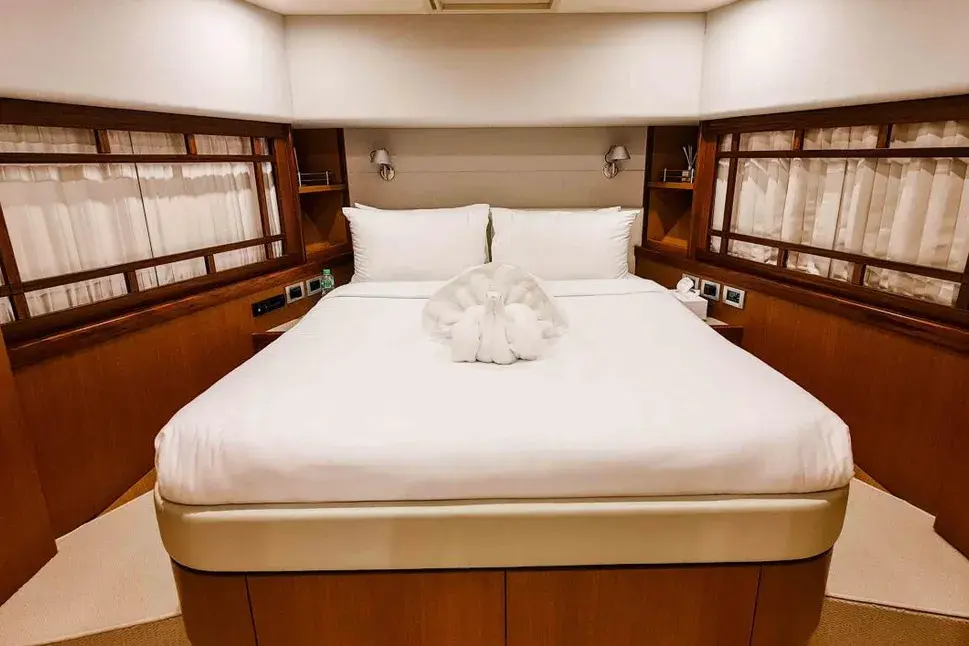 サムネイル： 2007 Ferretti Yachts 731 | 74ft CEBU, Philippines