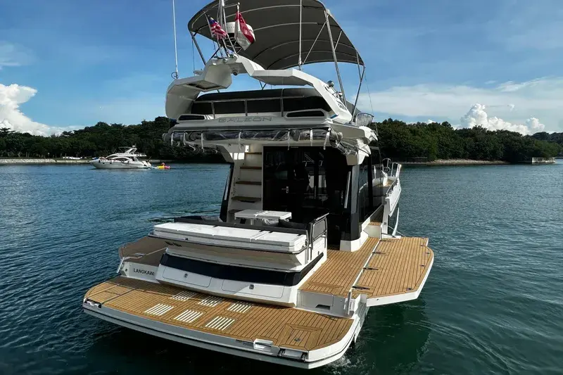 サムネイル： 2024 Galeon 400 Fly | 41ft Singapore, Singapore