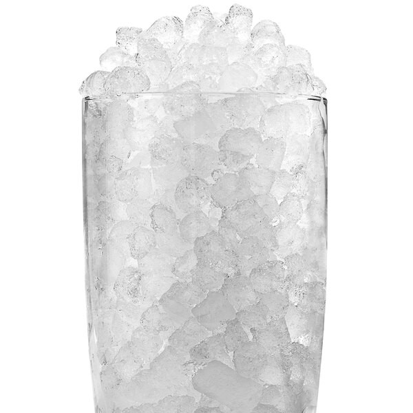 Nugget ice maker makes small cubelet pieces of ice