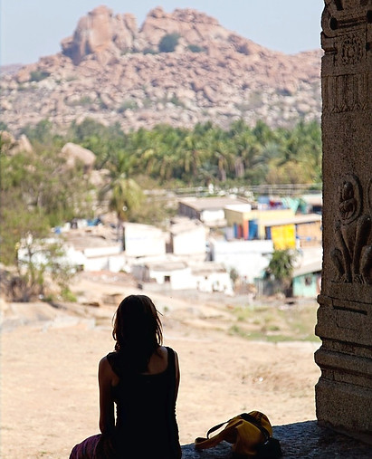 Hampi by Aujin-71_edited.jpg