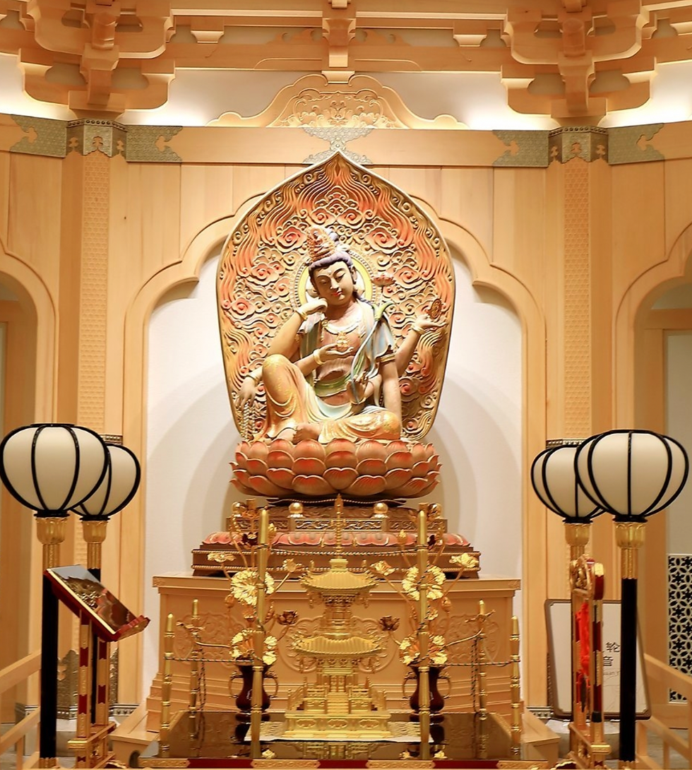 普陀山 ”如意輪觀音“像