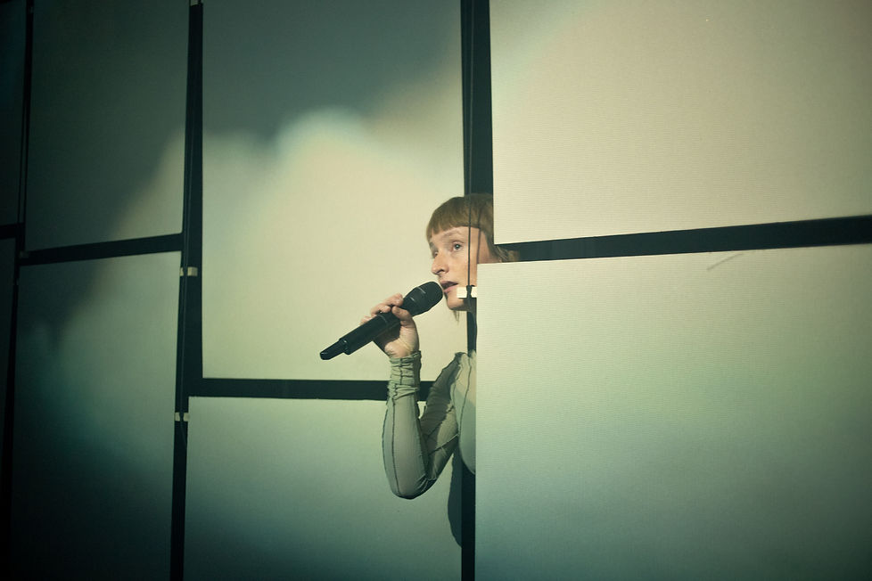 Kopi af DER UTE-03497.jpeg