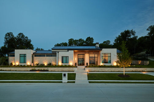 Kindig_BH_Ext_14518a