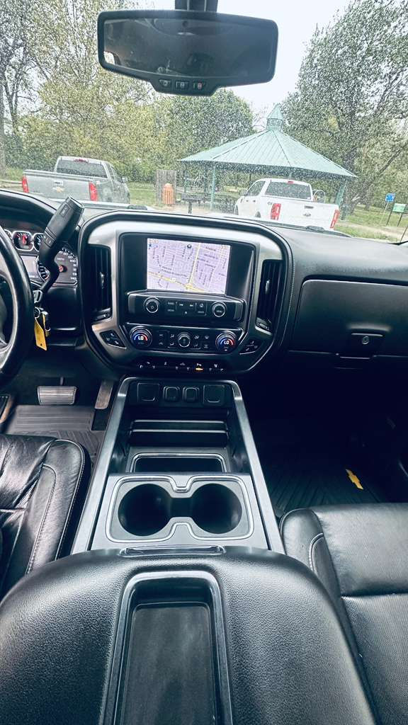 Thumbnail: 2016 Chevrolet Silverado 3500