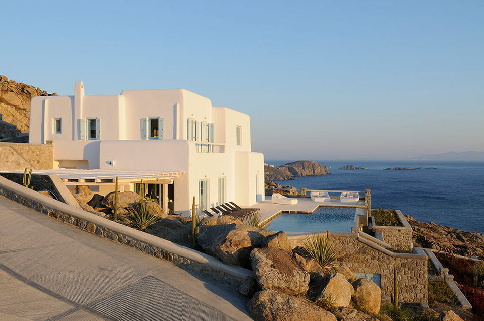 Villa in Pouli Florios Real Estate