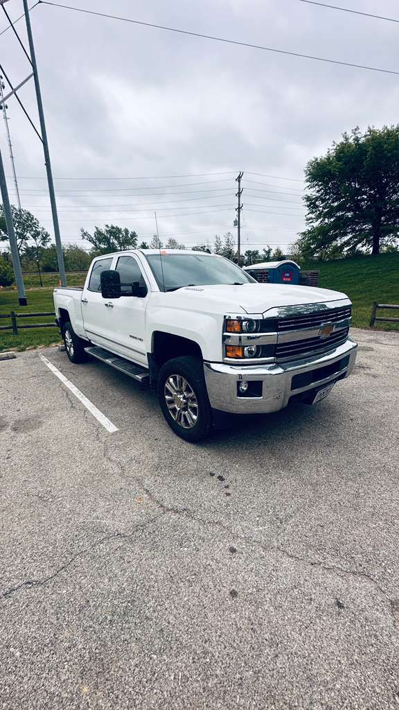 Thumbnail: 2016 Chevrolet Silverado 3500