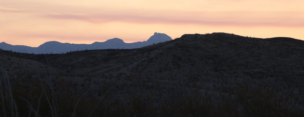 First light near Santa Elena canyon with pinks and oranges