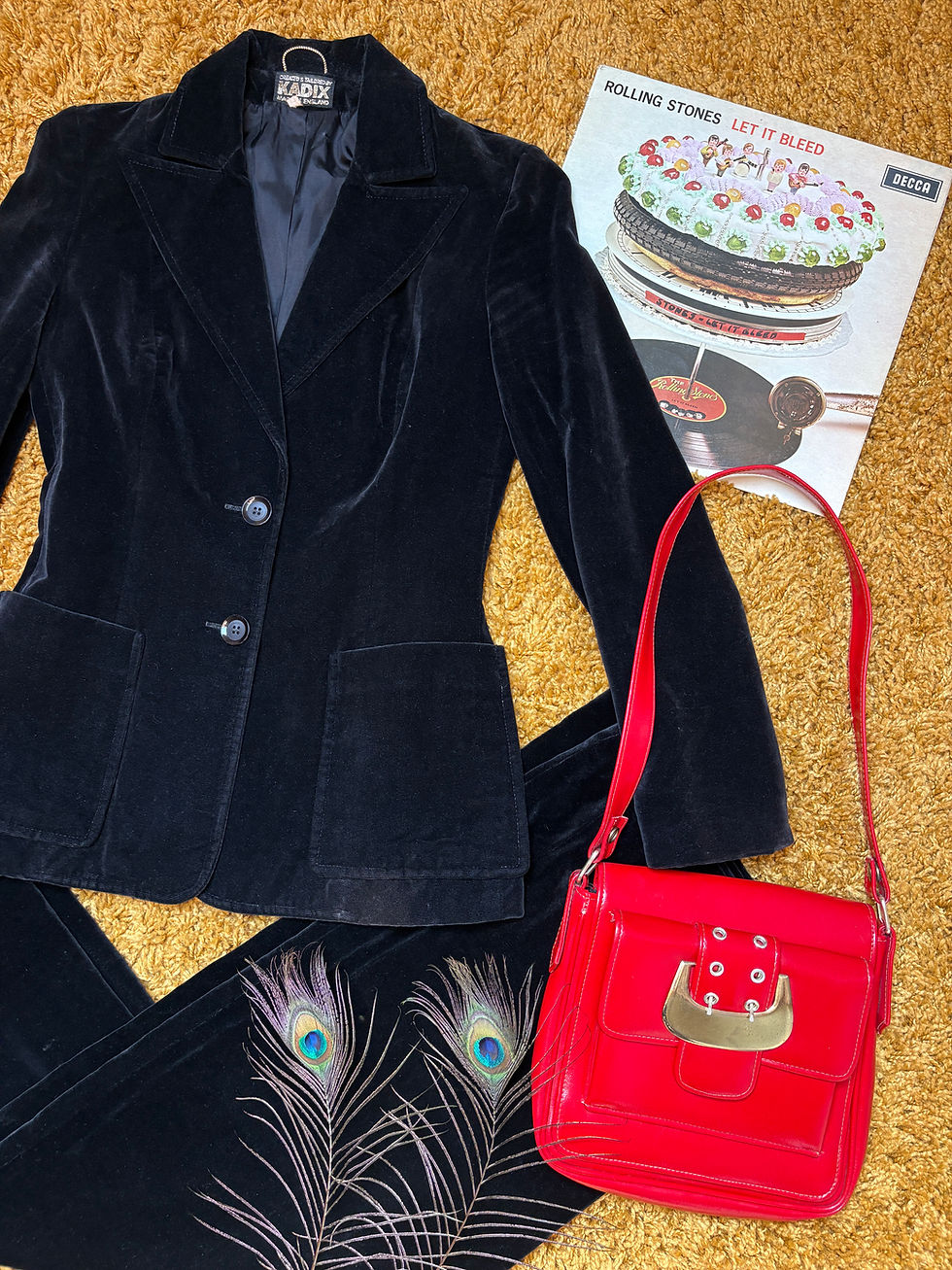 Thumbnail: Red Telephone 1960s Red PVC Shoulder Bag