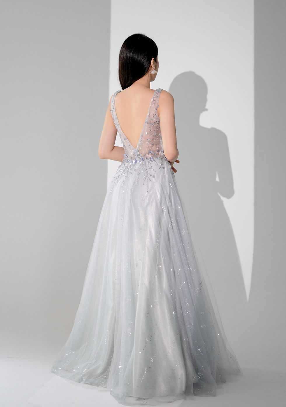 Thumbnail: Oceanus Shell Mist Gown
