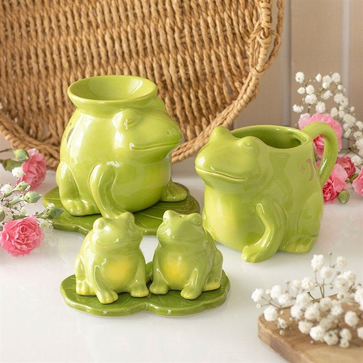 Thumbnail: Luna Frog Shaped Oil Burner