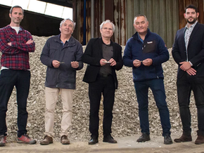 Alegina pose ses premiers pavés drainants à base de coquilles d'huîtres !