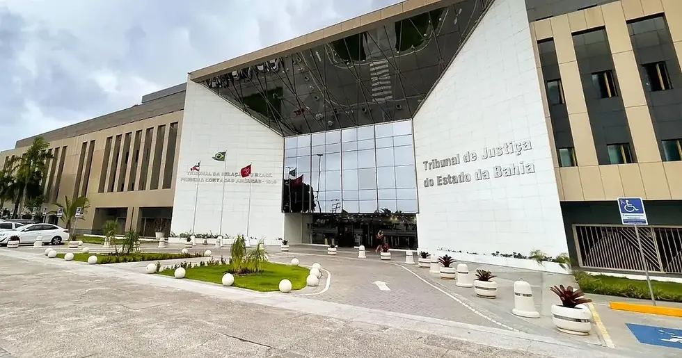 Justiça suspende licitação de R$54 milhões da limpeza urbana após investigação do TCM - Em Teixeira de Freitas/BA
