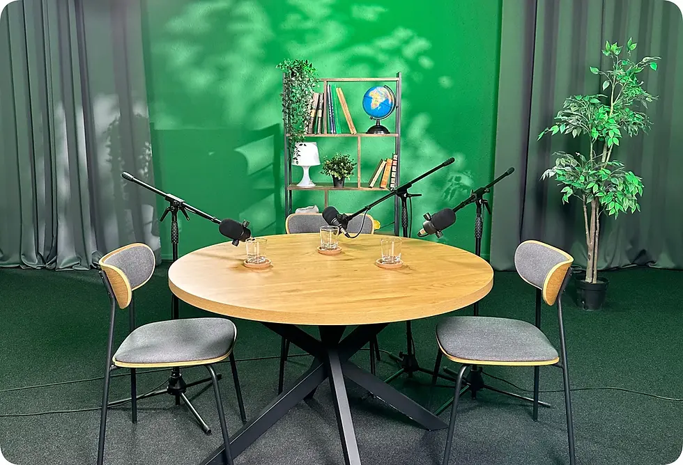 Estudio podcast grande - set Libertad 15
