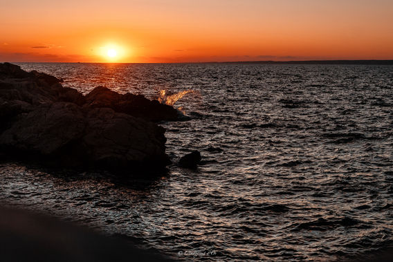 coucher de soleil Marseille, paysage, coucher de soleil, coucher de soleil sur la mer, mer au coucher du soleil, mer Méditerranée, Marseille, Bouches du Rhône, Gruissan, Leucate, Sigean, Sigean Port Mahon, Port Mahon, photographe Aude, photographe Narbonne, photographe Lézignan, Lézignan, Narbonne, photographe PO, photographe Pyrénnées Orientales, photographe Perpignan, photographe Rivesaltes, Perpignan, Rivesaltes, L'image est d'Or, L'image est d'Or photographe