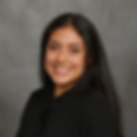 Lali's Headshot.JPG