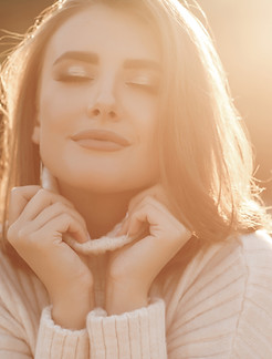 young-pretty-woman-outdoor_edited.jpg