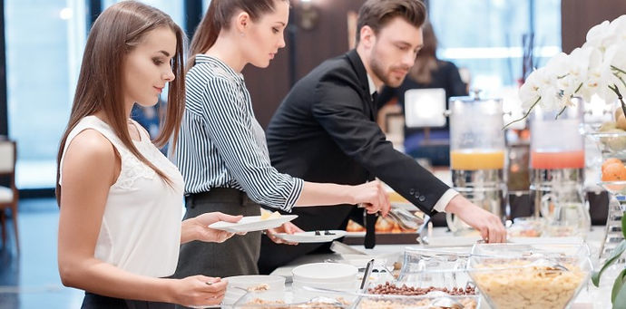 buffet-cocktail-entreprise.jpeg