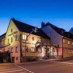 historische gasthäuser, baden, genuss, baden württemberg, badische, küche, ausflugsziel, visitgermany, gasthaus, landgasthof, tradition, kulinarik, wirtshaus, gastgeber, gastronomie, übernachten, restauranttips, gute reise, gute küche, urlaubsziele, gastfreundschaft, stammtisch, familienbetrieb, traditionsgastronomie, ferien, urlaub, süddeutschland