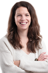 stefanie sezier, team lead medical office assistant, vista alpina eye clinic, sion, sierre, visp, upper valais, valais