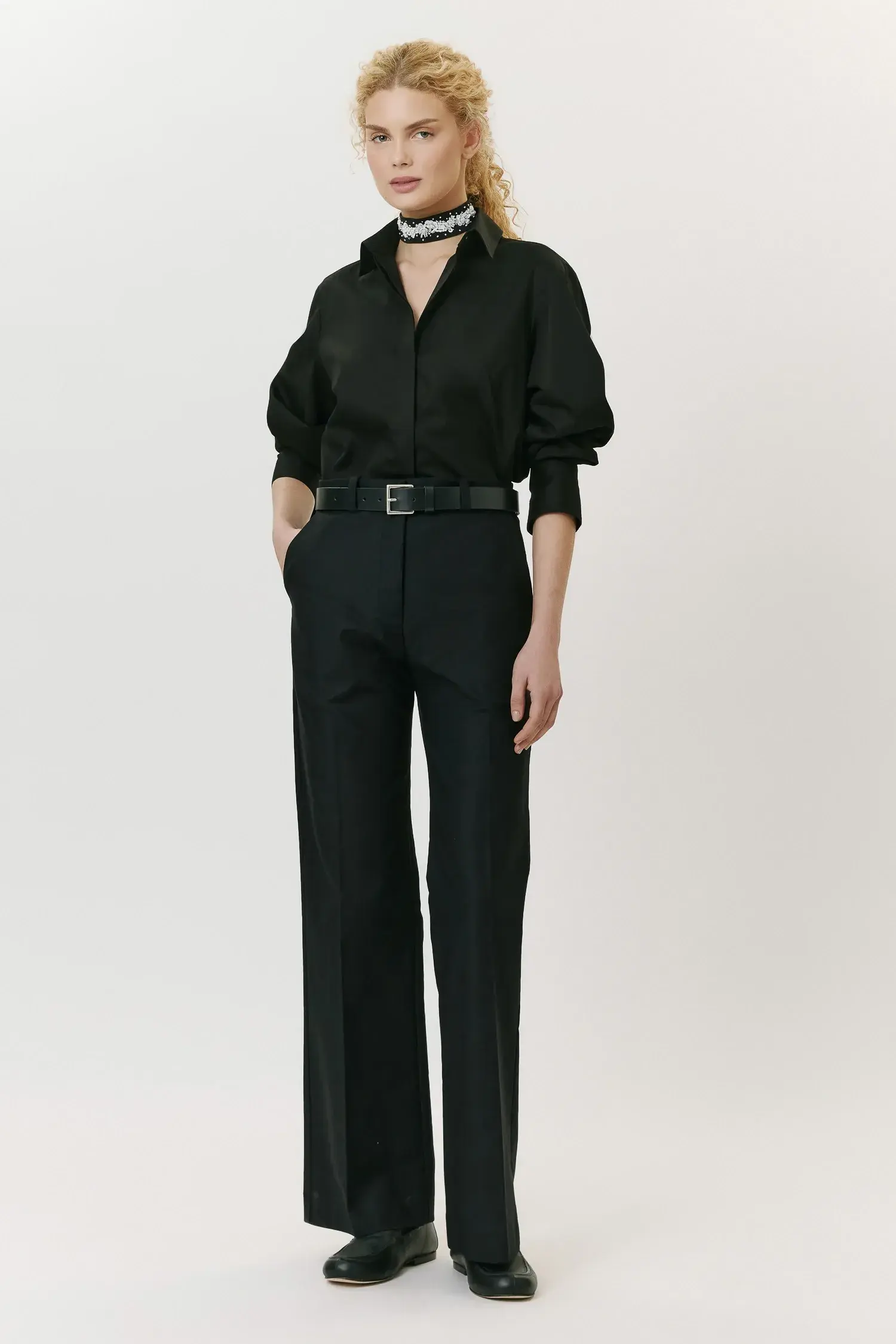 Calça Longa Reta Vinco Preto Andrea Marques
