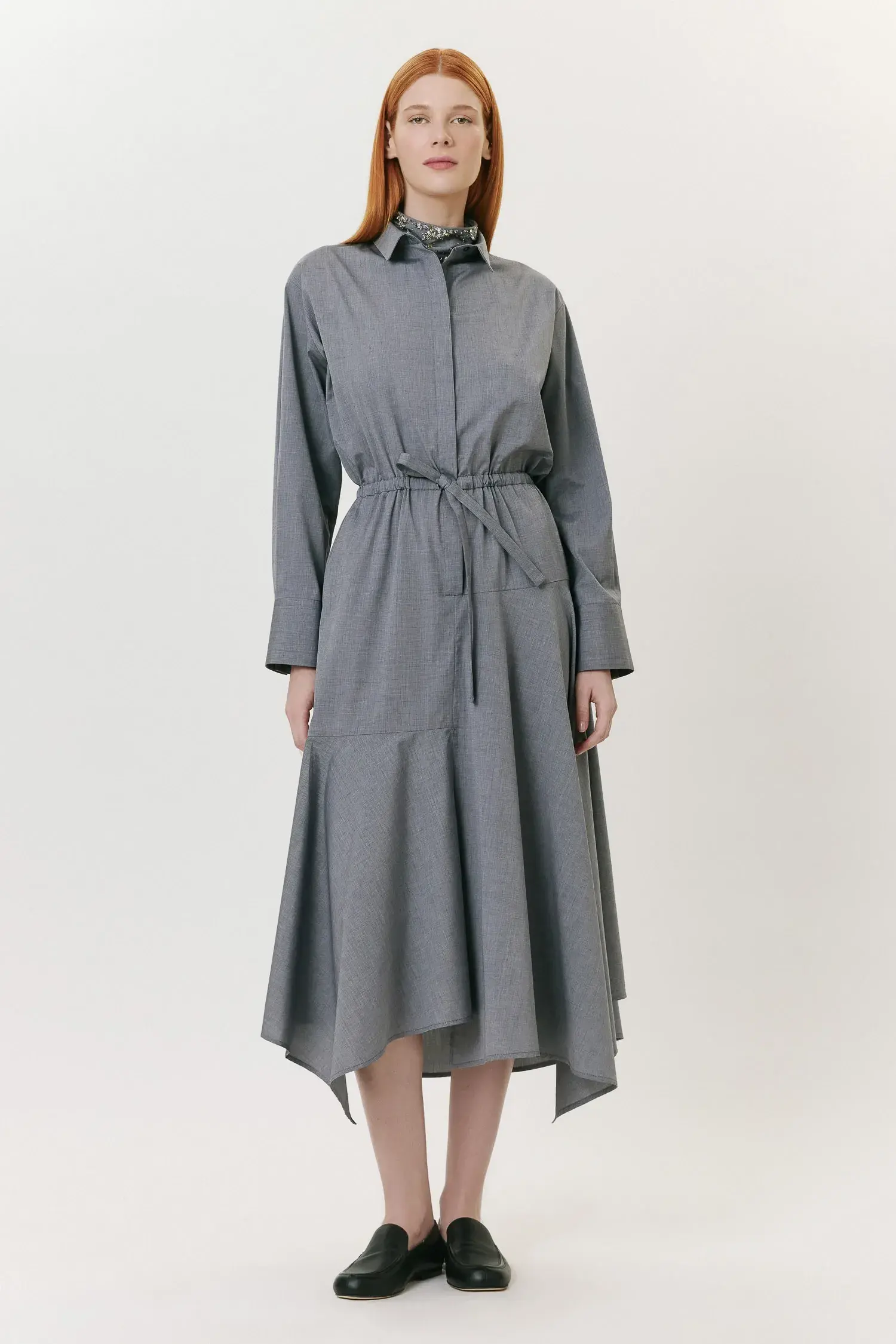Vestido Chemise Ponta Manga Longa Cinza Andrea Marques