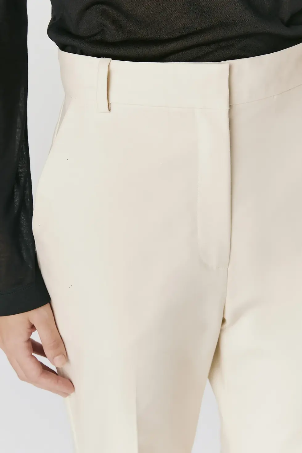 Miniatura: Calça Longa Flare Off White Andrea Marques