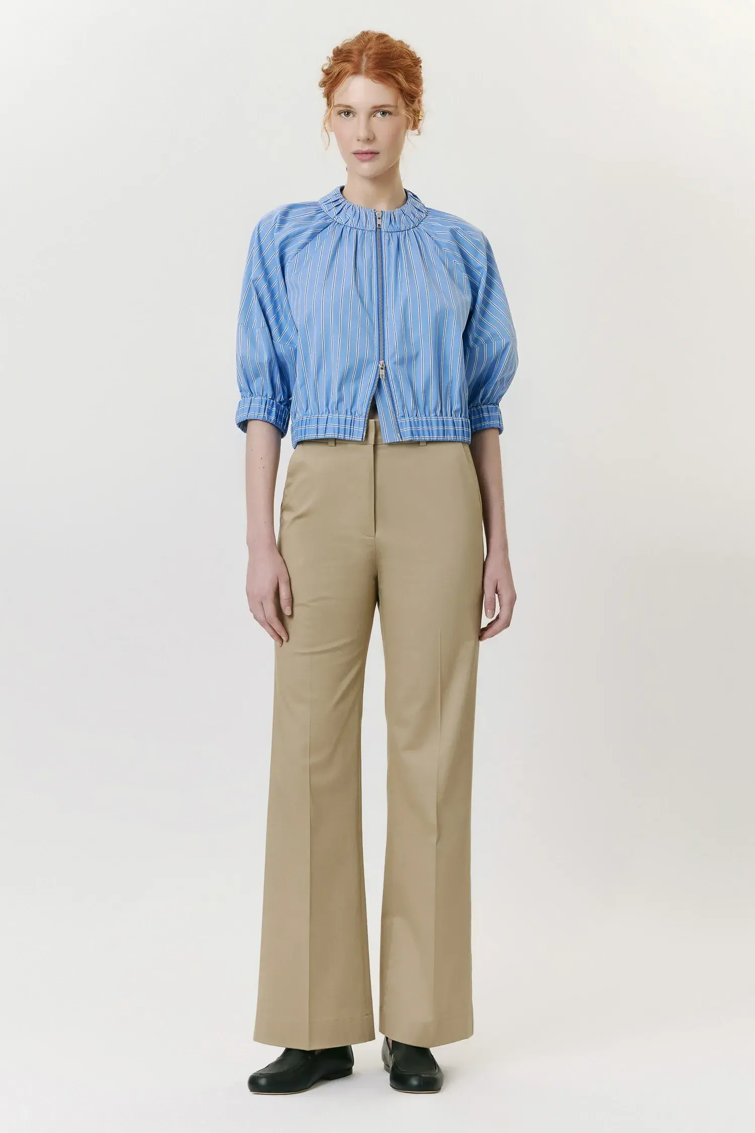 Blusa Curta Bomber Zíper Listra Azul Andrea Marques