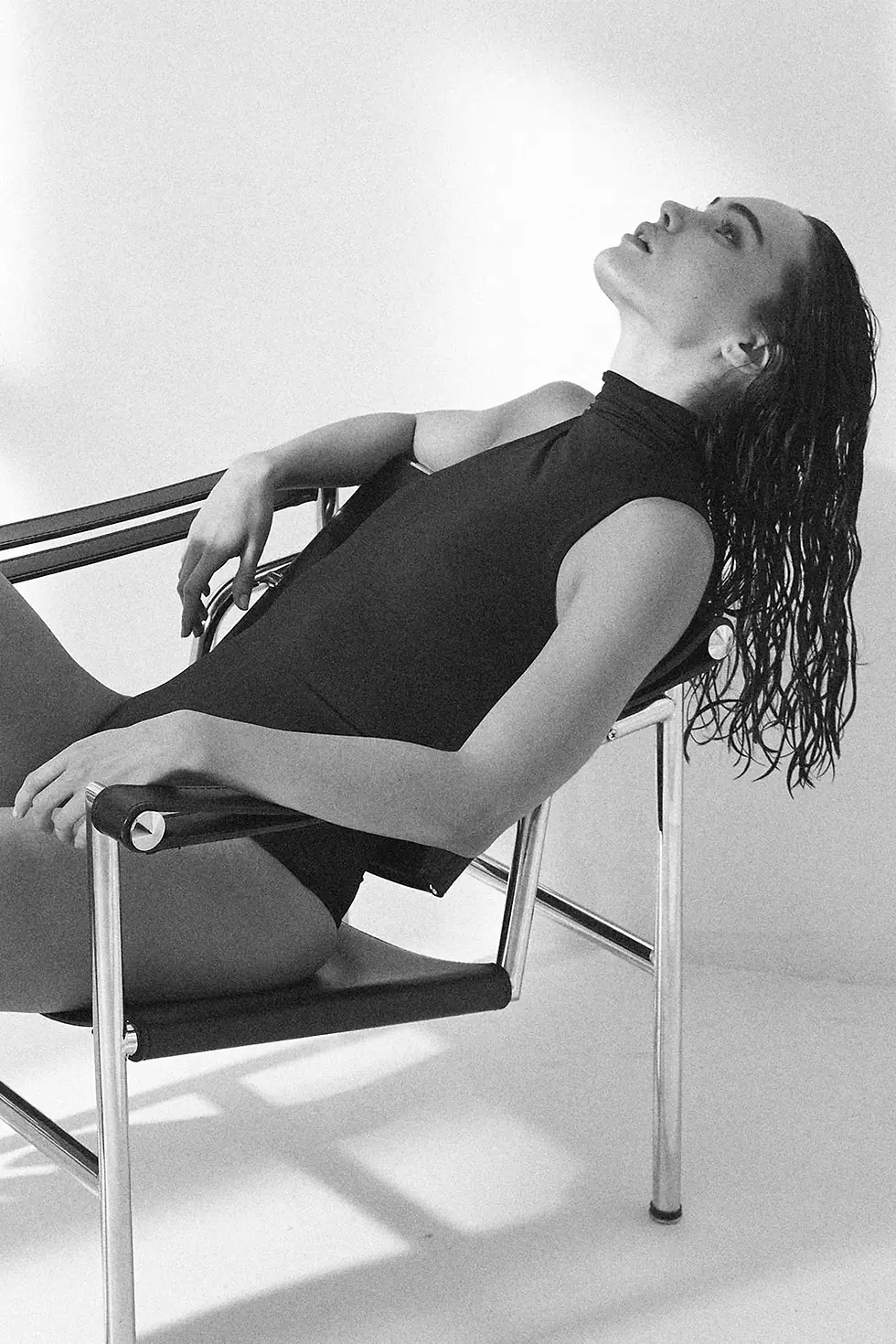 Miniatura: Body Cleopatra Alex Rivière Studio