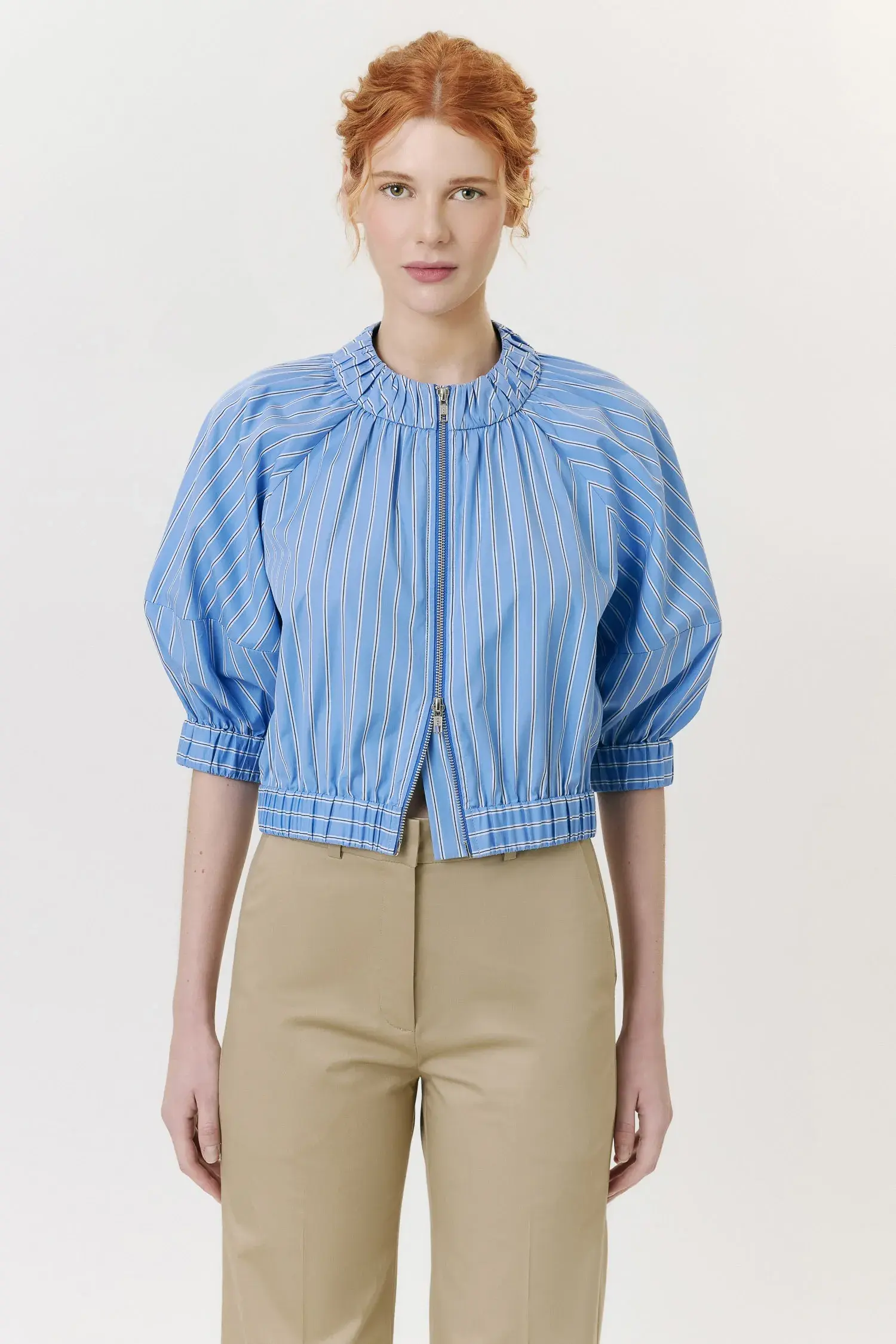 Blusa Curta Bomber Zíper Listra Azul Andrea Marques