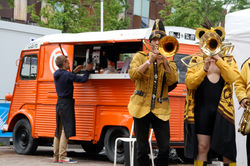 Camionnette de collection à louer