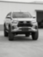 Camioneta Toyota como maquinaria y equipo de transporte.
