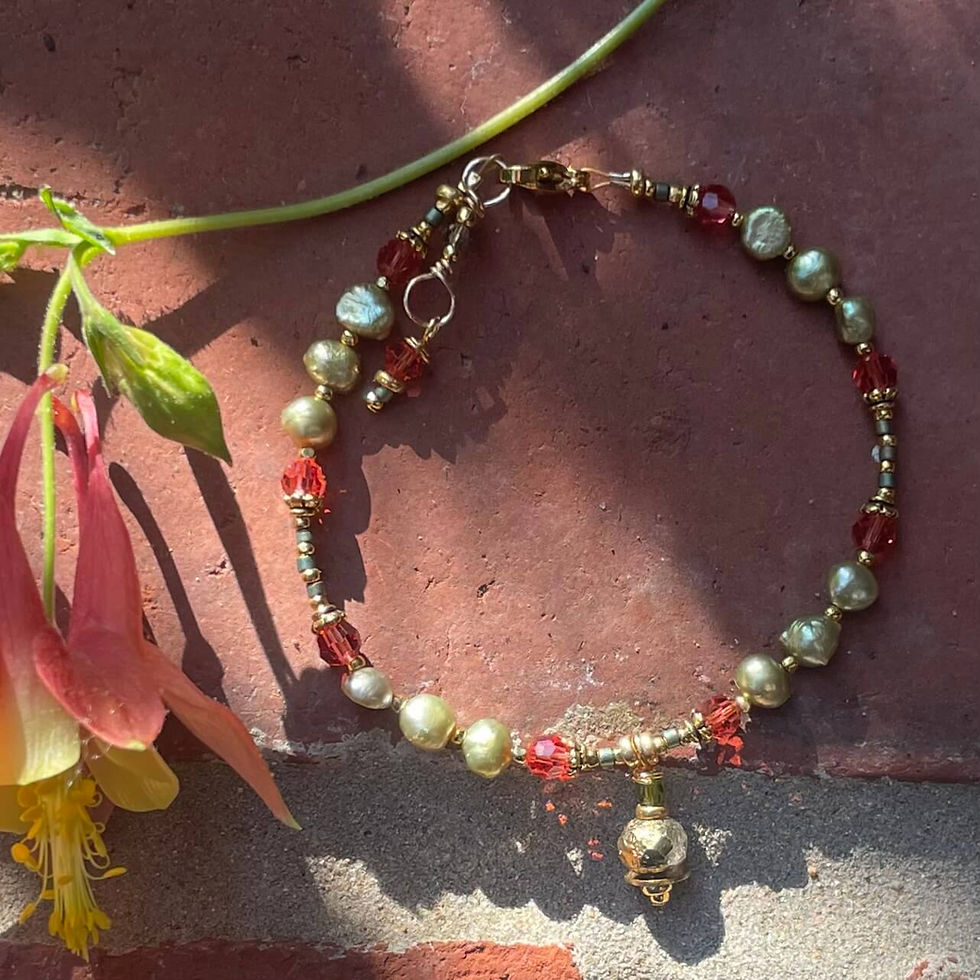Thumbnail: Pearl Columbine Bracelet