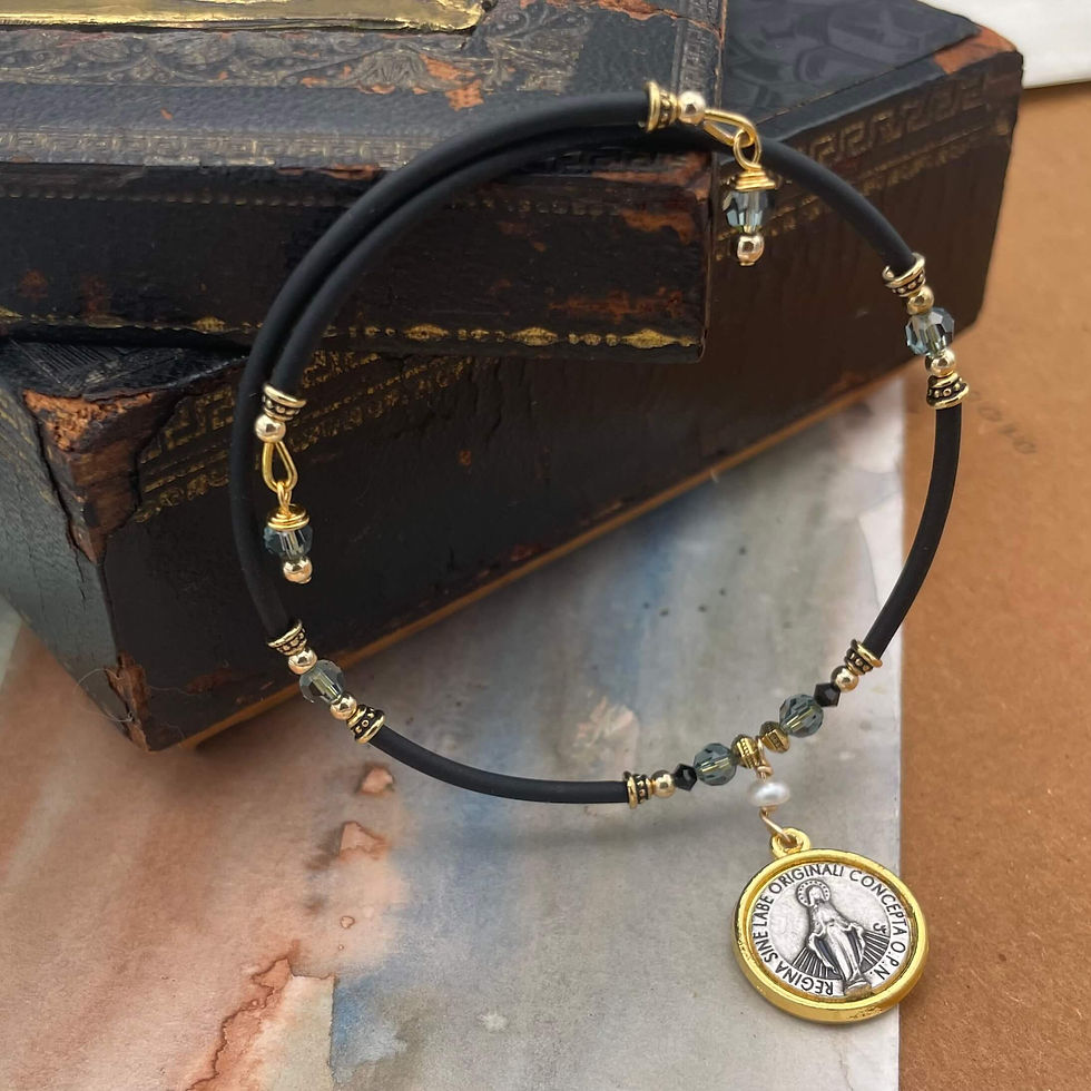 Thumbnail: Pearl Miraculous Medal Gold or Silver Bracelet