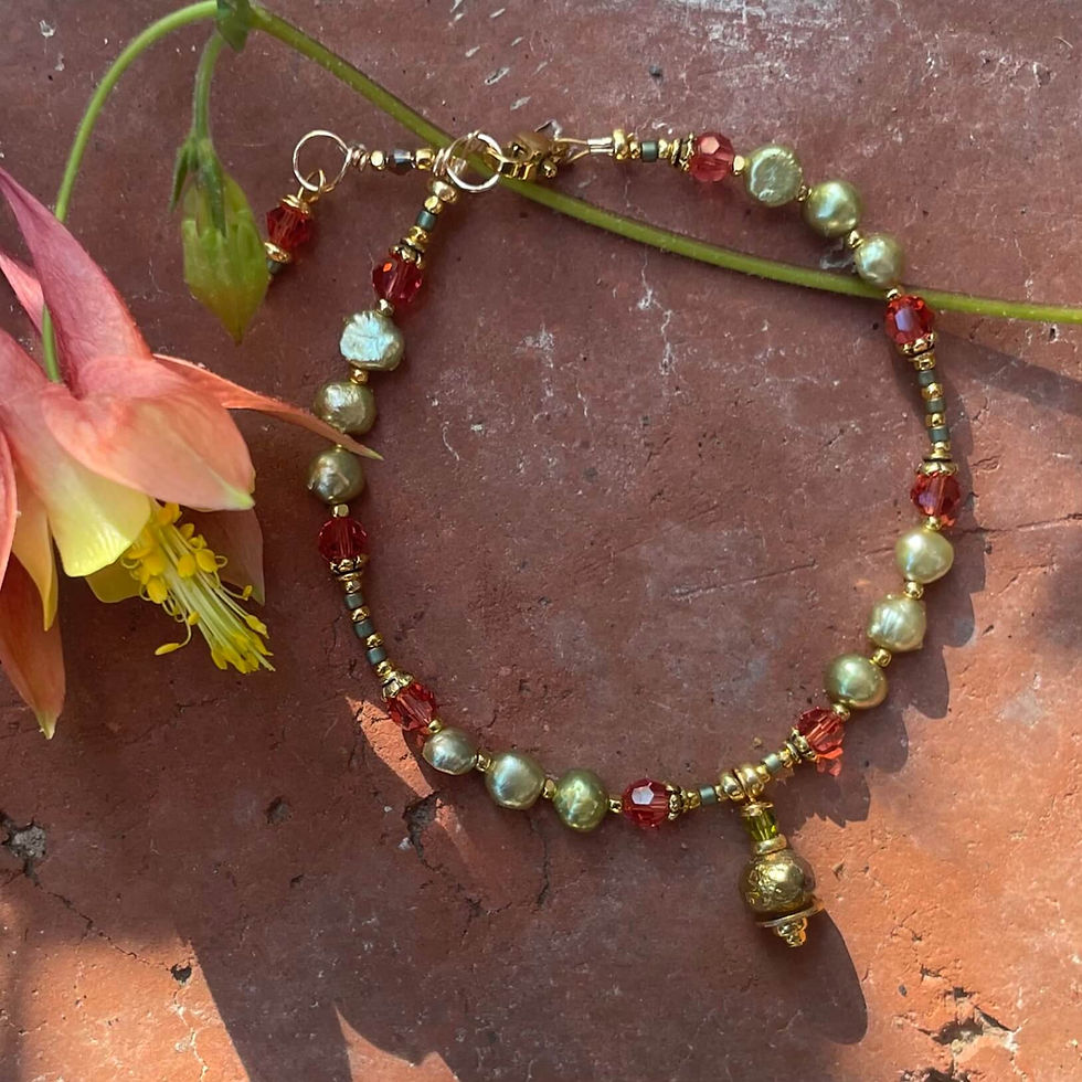 Thumbnail: Pearl Columbine Bracelet