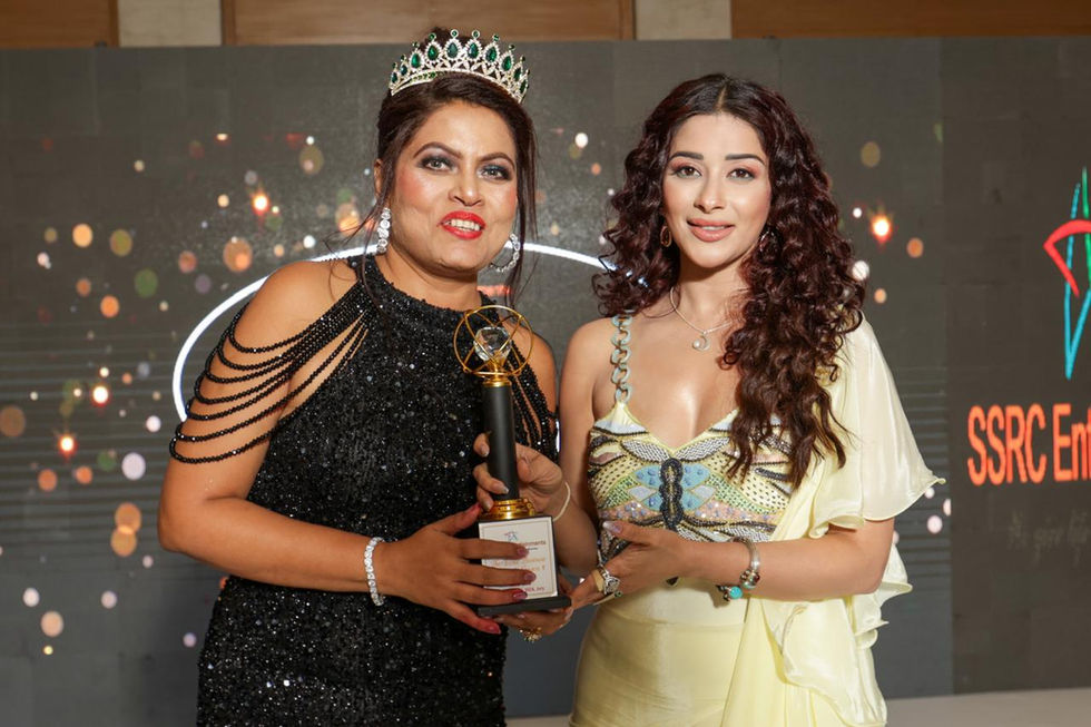 Award Ceremony Moments