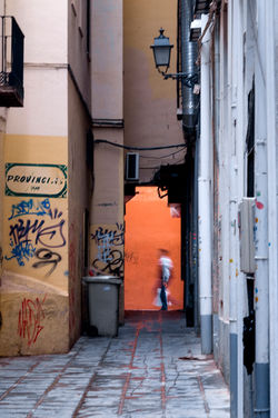 Granada laneway.jpg